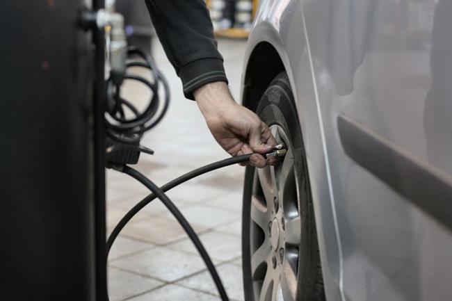 Tankstelle Reifen Aufpumpen In Der Nähe Optimaler Reifendruck und reifen richtig Aufpumpen | Oponeo.de
