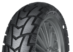 Nahaufnahme der Lauffläche Mitas MC32 Win Scoot 130/70-12 62 P Vorne/Hinten TL M+S