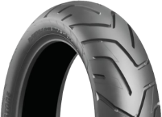 Nahaufnahme der Lauffläche Bridgestone Battlax Adventure A41 150/70 R17 69 V Hinten TL
