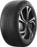 Nahaufnahme der Lauffläche Michelin Pilot Alpin 5 SUV 245/45 R21 104 V XL