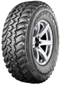 Nahaufnahme der Lauffläche Bridgestone Dueler M/T 674 265/75 R16 119 Q POR