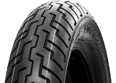 Nahaufnahme der Lauffläche Dunlop D404 100/90-19 57 H Vorne TL