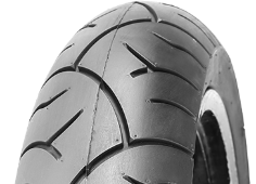 Nahaufnahme der Lauffläche Deli Tire Storm SP SB-106R 130/90-15 66 P Hinten TL M/C