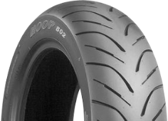 Nahaufnahme der Lauffläche Bridgestone B02 130/70-16 61 P Hinten TL M/C G