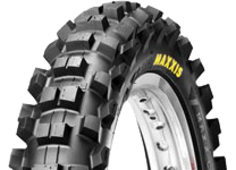 Nahaufnahme der Lauffläche Maxxis M7312 Maxxcross SI 110/90-19 62 M Hinten TT NHS
