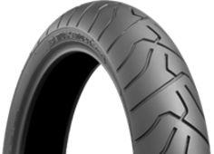 Nahaufnahme der Lauffläche Bridgestone BT 028 120/70 R18 59 V Vorne TL M/C G